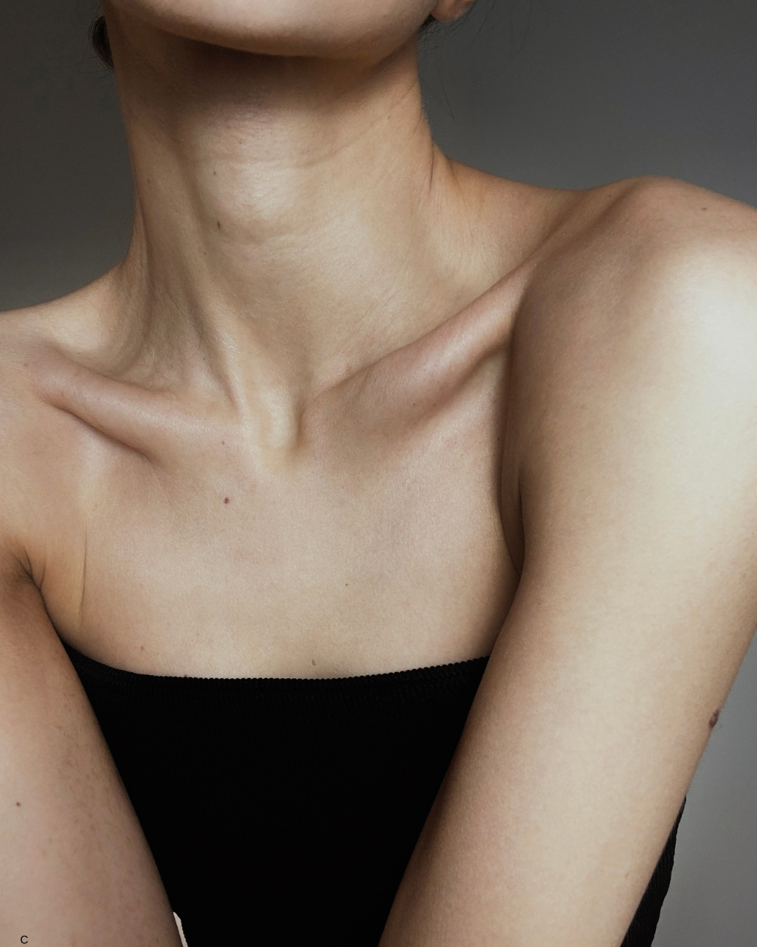 Cara, cuello y escote.